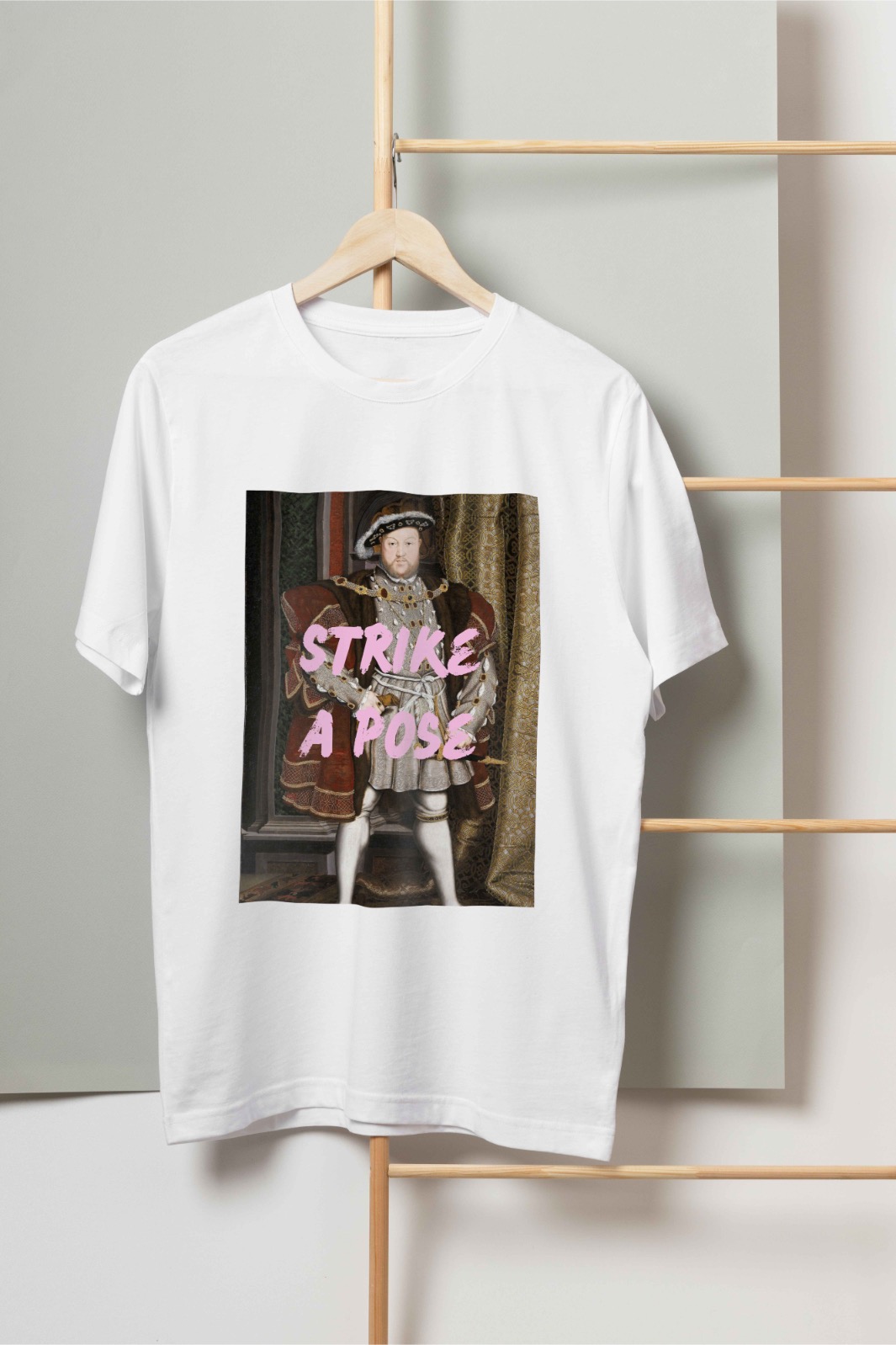 Strike a pose T-shirt